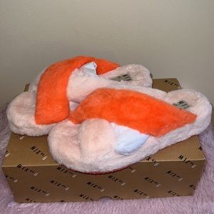 NWT - Mix No.6 Sorbet/Cotton Candy Fuzzy Faux Fur Open-Toe Slippers - Size: 8